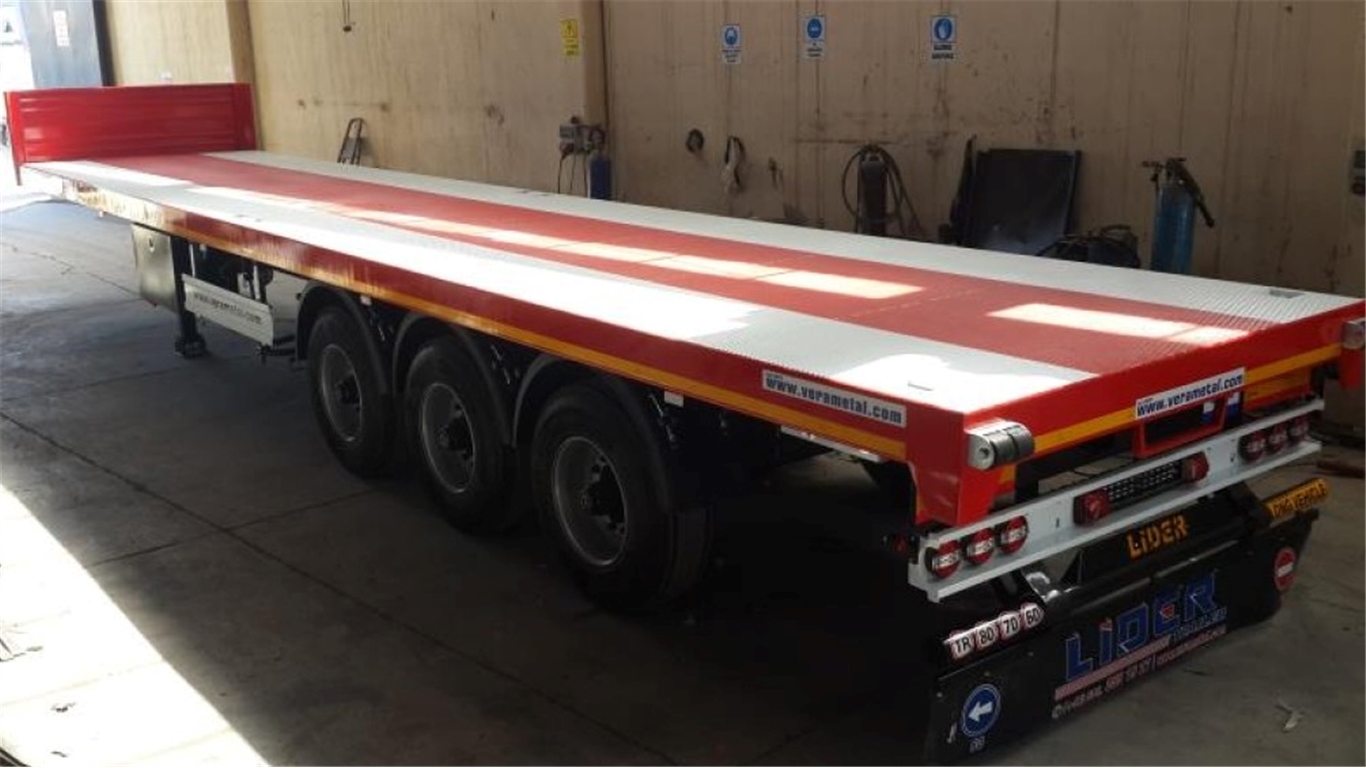 12 Metre Container Carrier